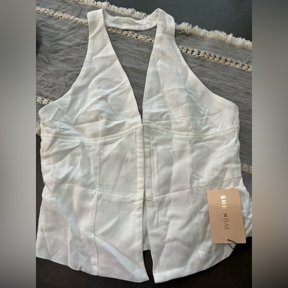 White Shein BAE Sleeveless Top